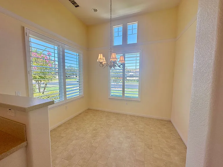 2653 Traditions Loop — Photo 14