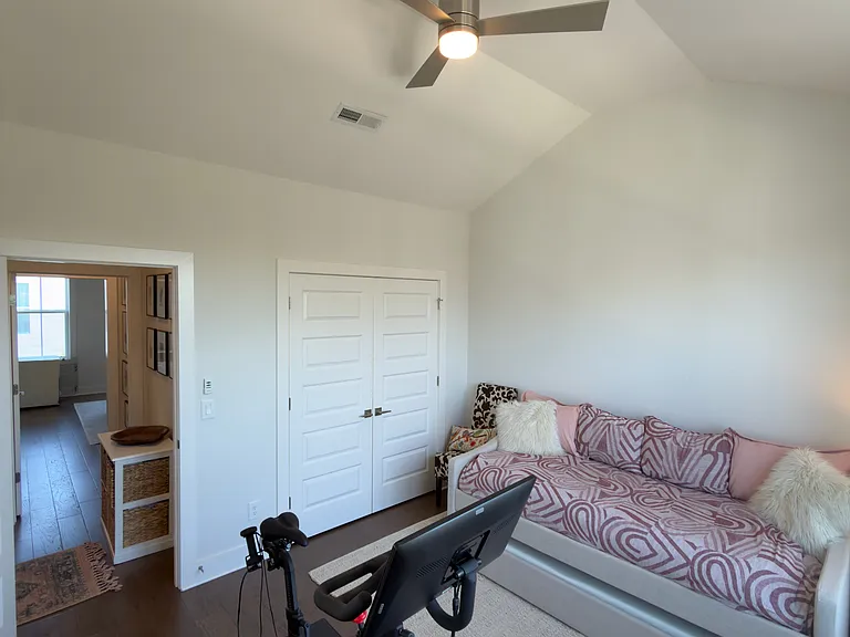 1209 Nations Dr — Photo 21