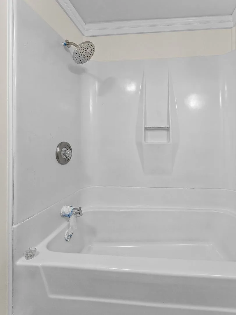 Beautifully Updated 3-Bedroom Home with Spacious Yard & Driveway in Pine Hill — Photo 3