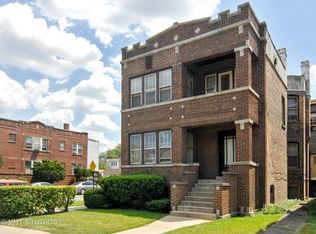 4101 W Barry Ave, Chicago, IL 60641