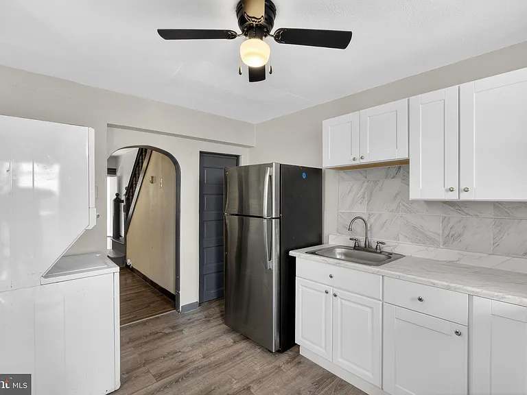 3324 N Philip St — Photo 9