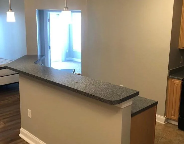 100 Gateway Dr #126 — Photo 4