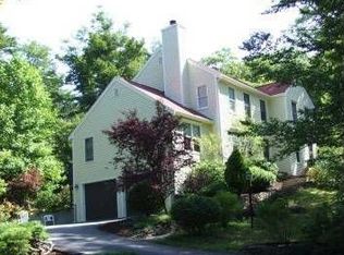 25 Headwaters Dr, Halifax, MA 02338