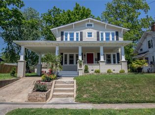 228 Cameron Ave, Colonial Heights, VA 23834