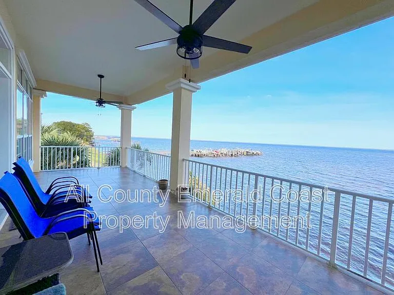 420 Oak Harbour Ln #201 — Photo 41