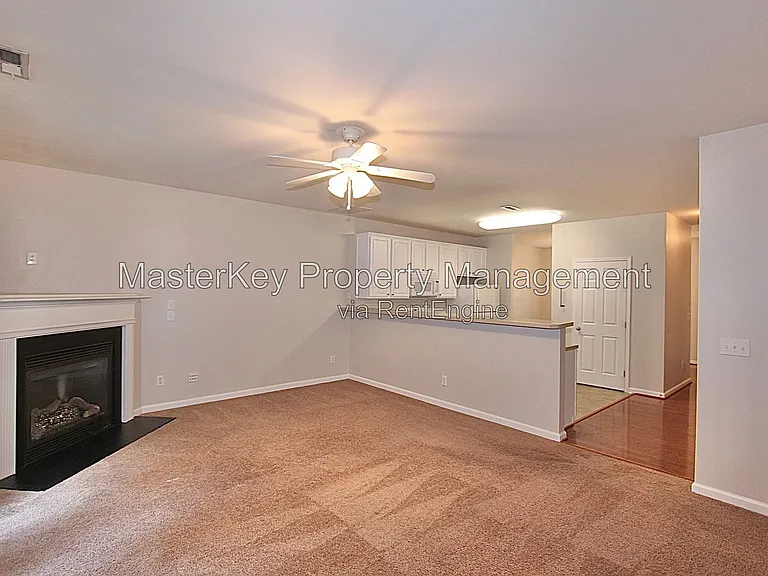 508 Bayou Ct — Photo 9