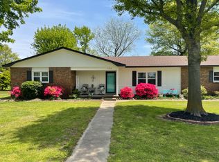 104 Ashley Dr, Sikeston, MO 63801