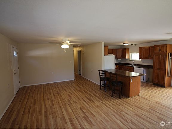 5th image of 20601 Lapaloma Drive E