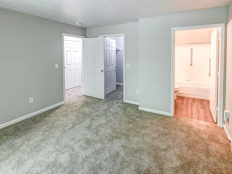 Trotters Pointe Apartments — Photo 28