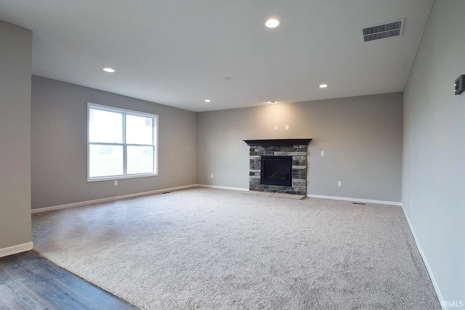 4 bed, 2.5 bath, 2120 sqft, $2,595 — Photo 4