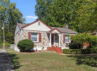 8251 Montreal Dr, Saint Louis, MO 63132