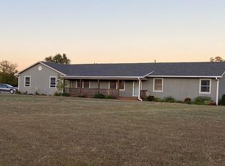 11138 Timber Ridge Dr, Holton, KS 66436