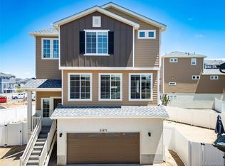 21871 E 38th Pl, Aurora, CO 80019
