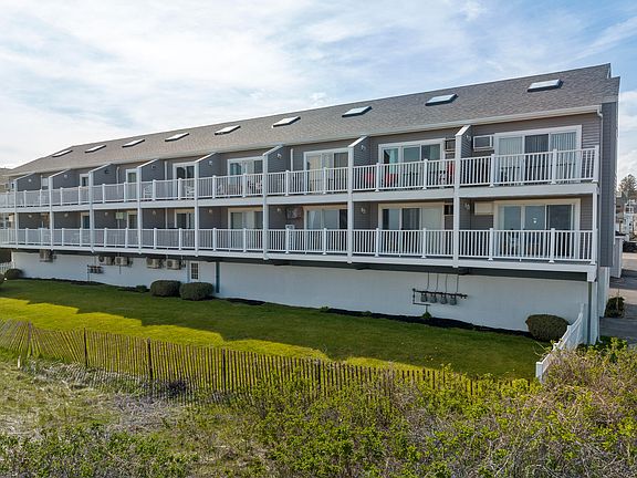 5th image of 1 Bay Avenue #28