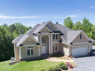 71 Blue Bell Ln, Palmyra, VA 22963