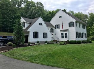 10 Perona Rd, Andover, NJ 07821