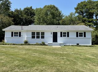 1010 Edgewood Dr, Gallatin, TN 37066