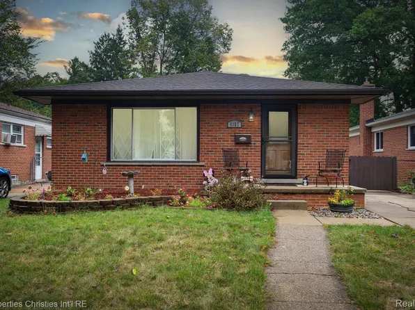 4157 Harding St, Dearborn Heights, MI 48125