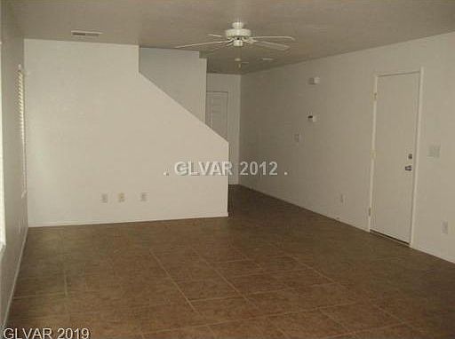 4th image of 548 Mayfair Walk Ave #0