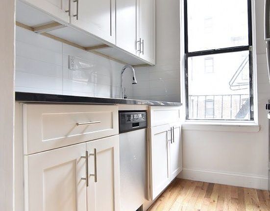 3rd image of 540 W 165th St APT 4D