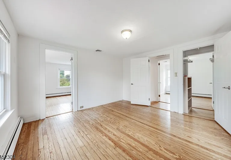 275 E Mount Pleasant Ave — Photo 28