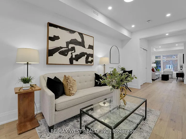521 Saint Johns Rd #UPPER — Photo 8