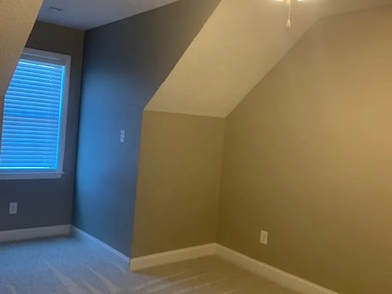 670 Amberdale West Cir — Photo 28