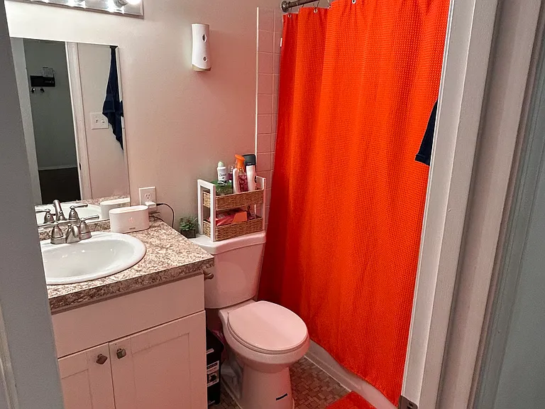 18802 Walkers Choice Rd #5 — Photo 6