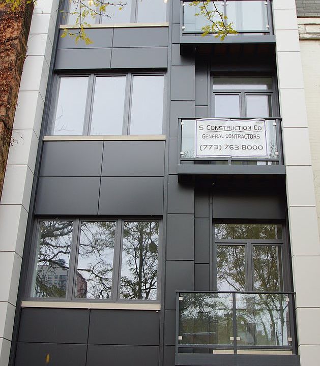 1st image of 1308 N La Salle Dr APT 3