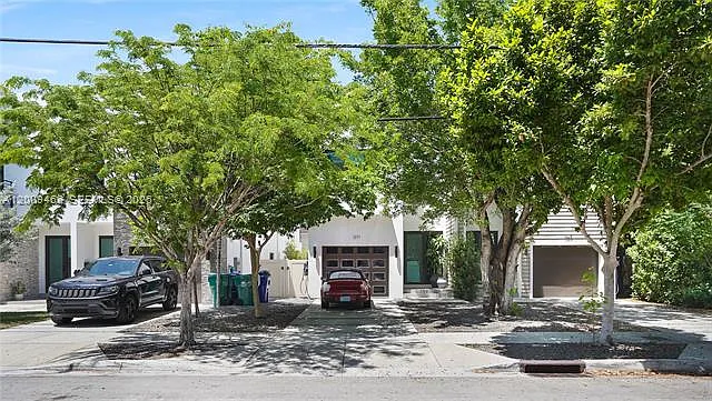 1371 SW 22nd Ter #1371 — Photo 51
