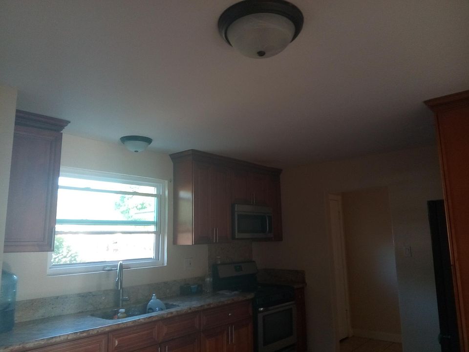 1st image of 5095 Norway Dr