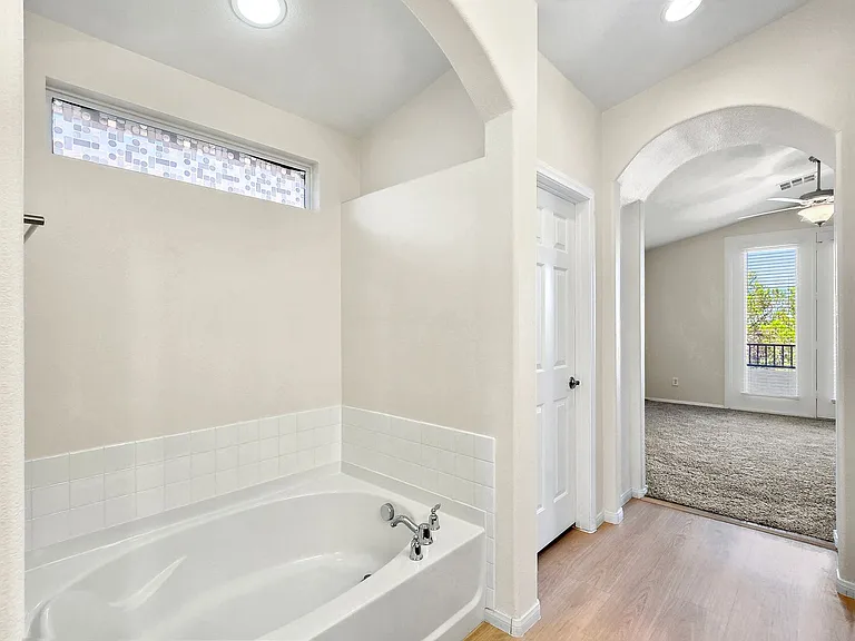 1052 Brinkman St — Photo 28