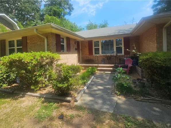 361 Jonathan Ct, Newport News, VA 23608