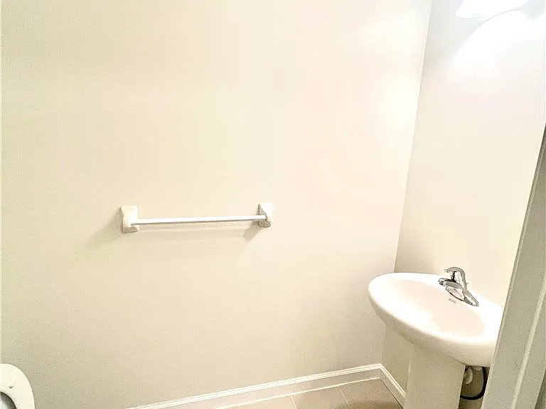 4424 Beech Dr — Photo 17
