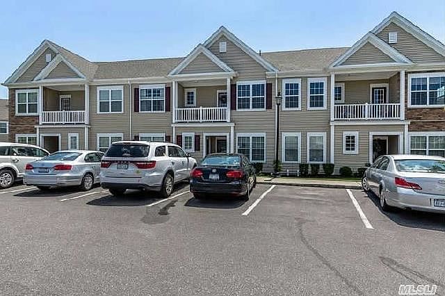 1st image of 198 Somerset Dr #198