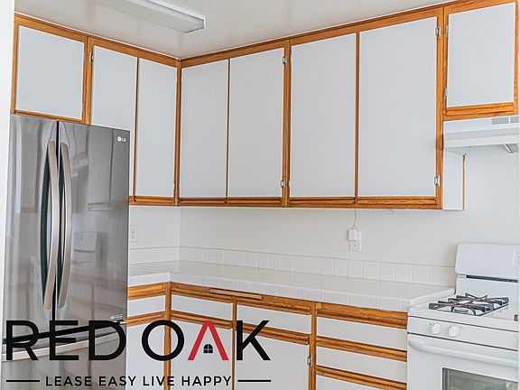 3rd image of 5541 Fulcher Ave APT 304