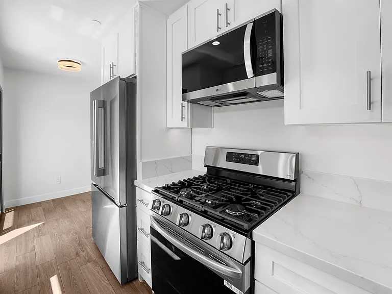 243 Avenida Montalvo #6 — Photo 5