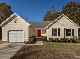 6 Nadeau Ct, Durham, NC 27704