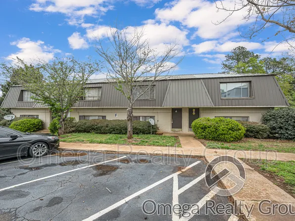 1300 Coosa Pines Dr APT F2, Childersburg, AL 35044