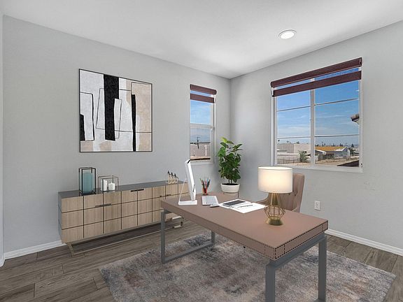 5th image of 65 Linden Ln