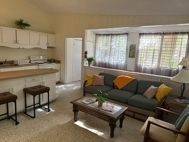 5004 Mango Ln #1A — Photo 4