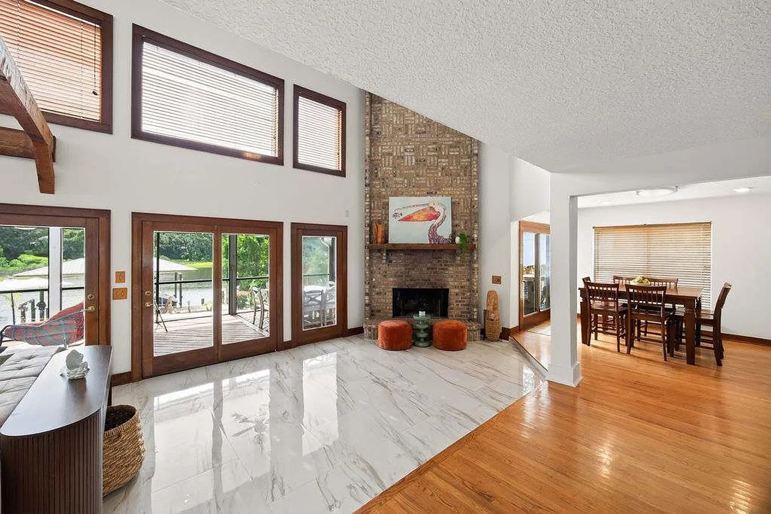 4 bed, 3.0 bath, 2734 sqft, $11,142 — Photo 4