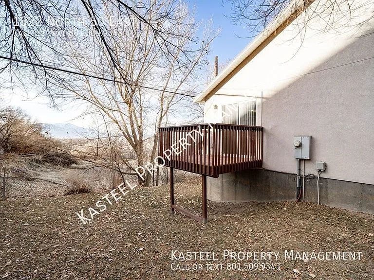 1522 N 50 E — Photo 22