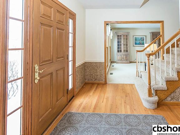 3rd image of 10279 Washington Dr