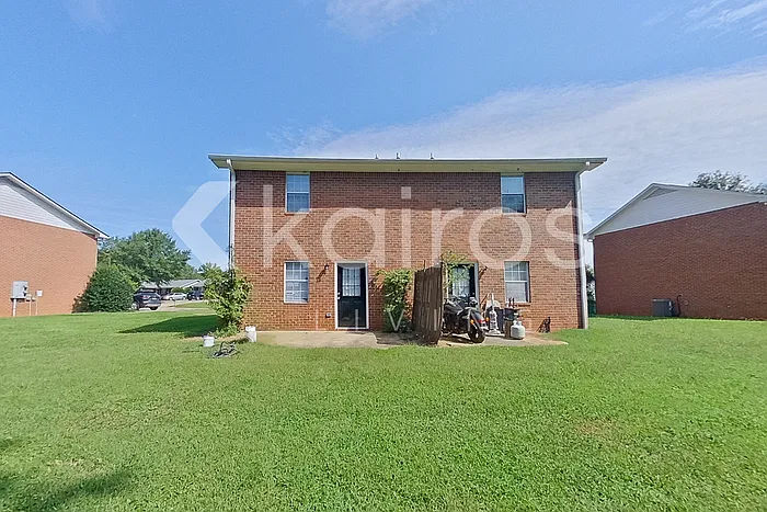 160 Deer Pkwy — Photo 17