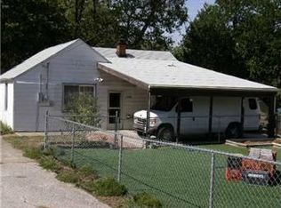 1228 S Osage St, Independence, MO 64055