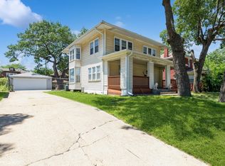 630 Buchanan St, Gary, IN 46402