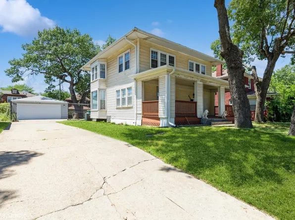 630 Buchanan St, Gary, IN 46402