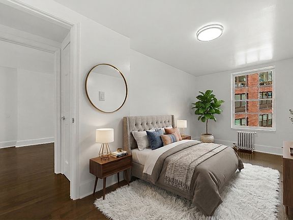4th image of 26 W 11th St APT 3