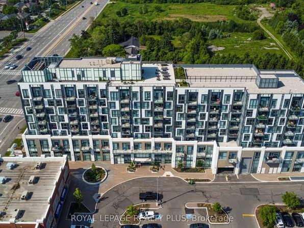 509 Dundas St W #701, Oakville, ON L6M 5P4
